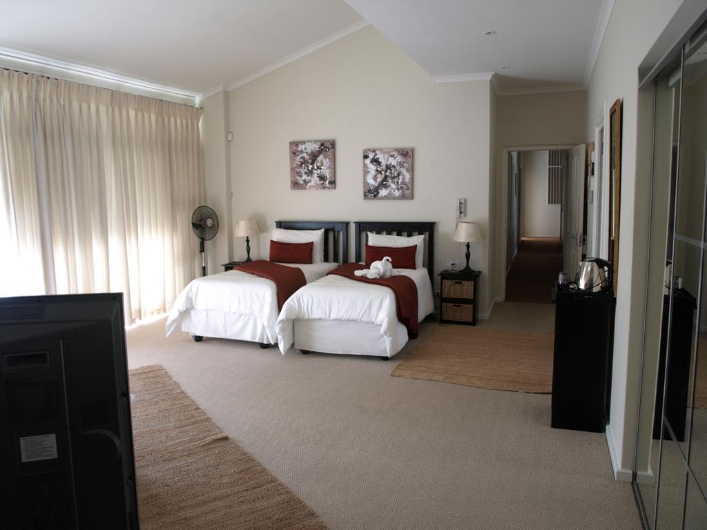 Caxton Manor B&B Cape Town Room photo
